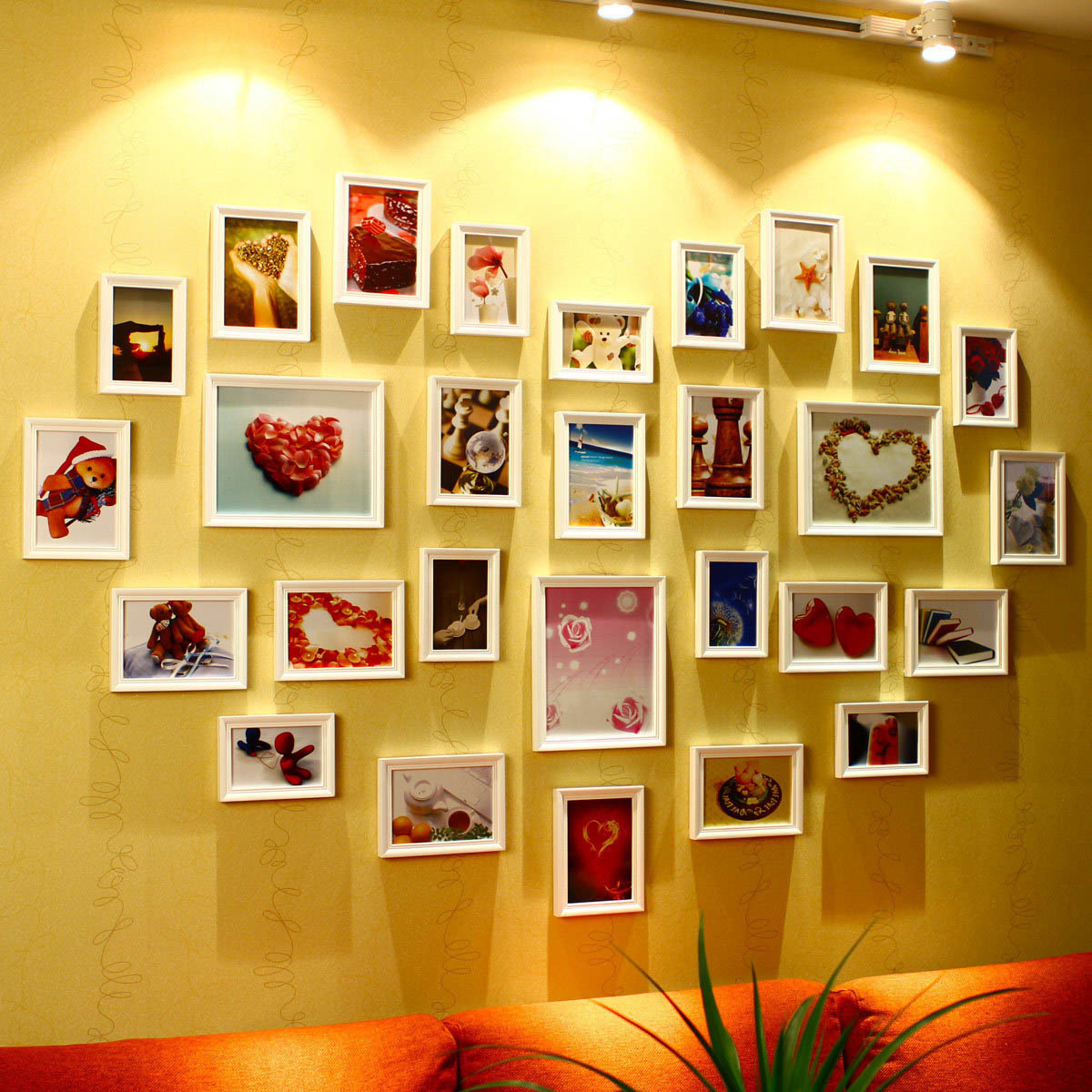 Стена С Фотографиями
