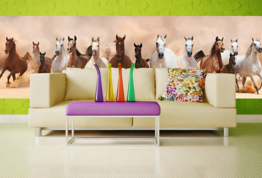 изображение лошадей в гостиной 
