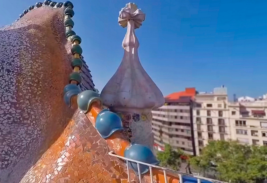архитектура Гауди в Барселоне 