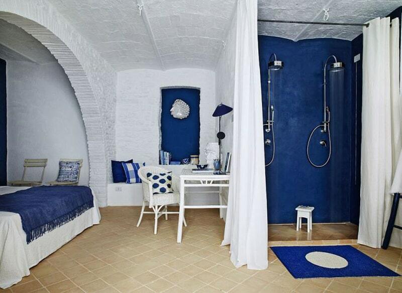 Сине-белая гамма в деревенском стиле Тосканы