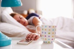 4 причины, почему не стоит использовать телефон в качестве будильника
