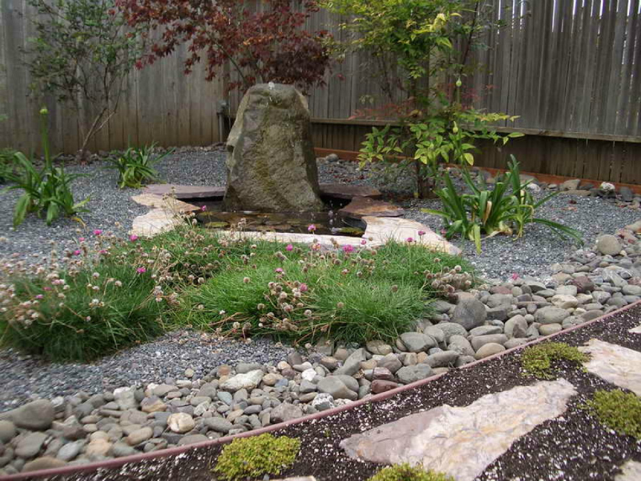 сад камней на участке 
